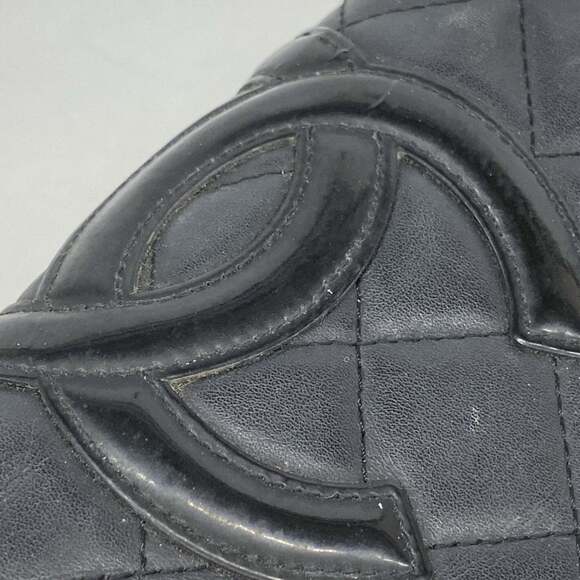 CHANEL Authentic Black Lambskin Leather Wallet - Picture 9 of 13